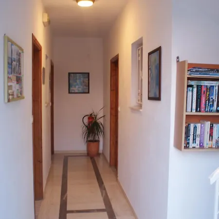 Oneiro House Kassiopi