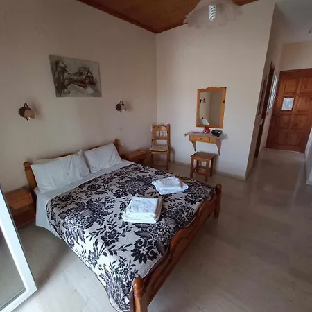 Oneiro House Kassiopi