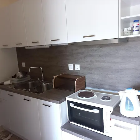 Oneiro House *